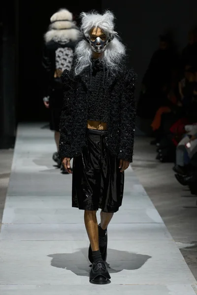 Look 33